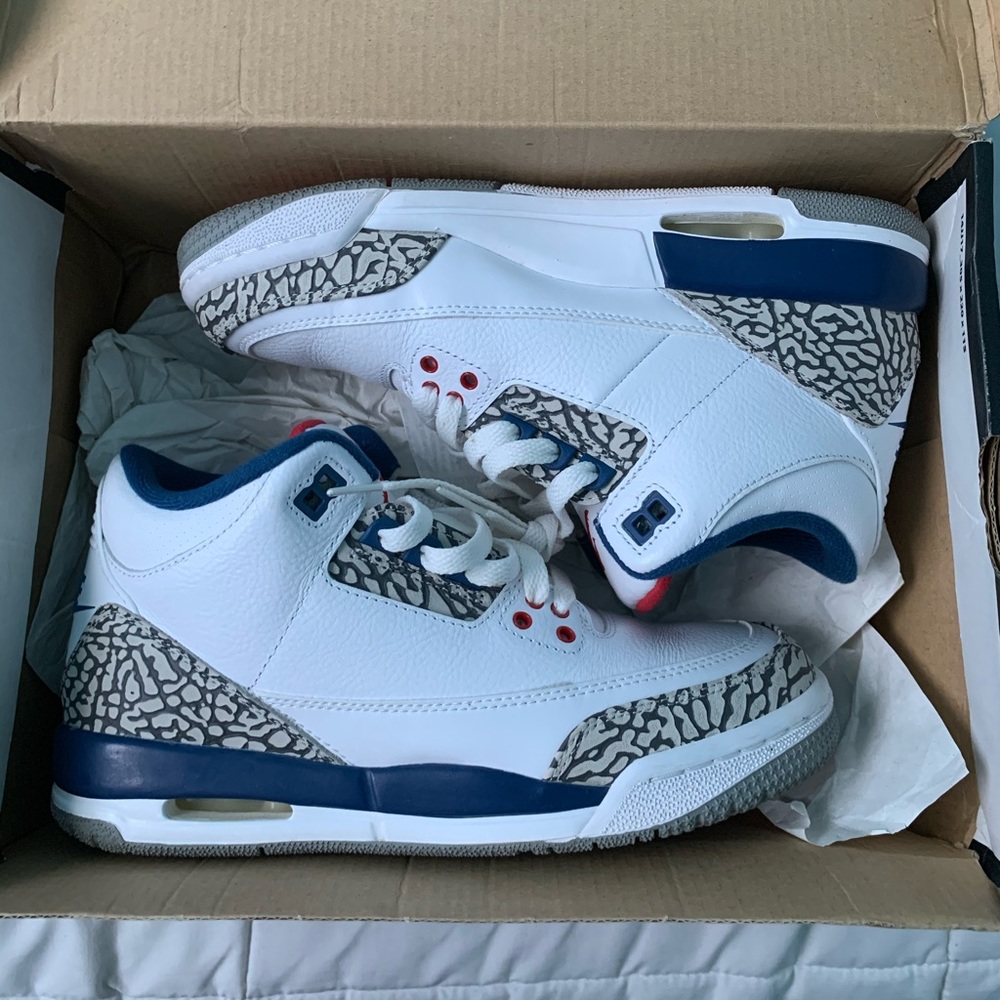 Jordan 3 true blue